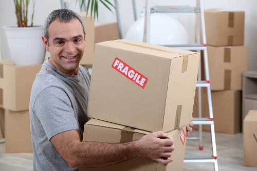 Professional packing services in Hainault for safe home moving