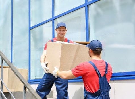 Local Hainault storage solution for organised space management