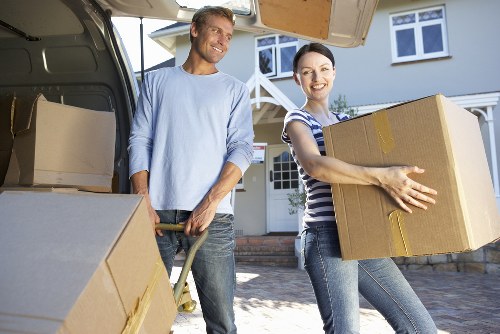 Packing boxes and materials used by Hainault movers