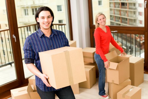 Organised Hainault storage units for moving and renovation needs
